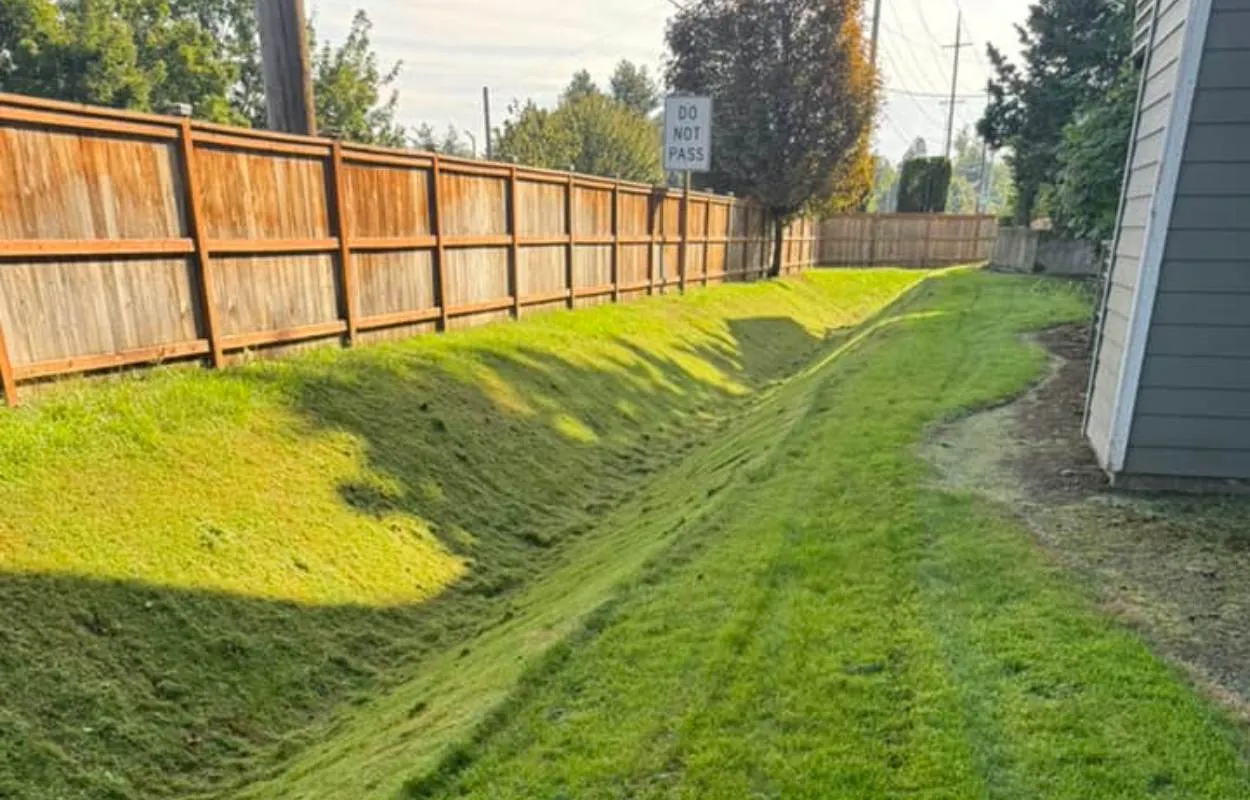 Commercial landscape and business exterior care Wilsonville