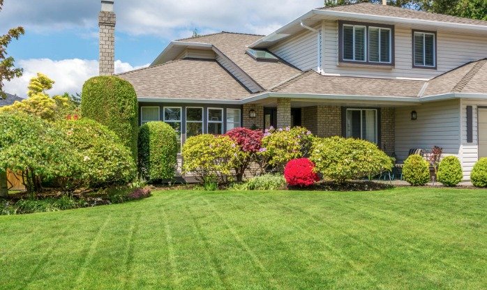 Professional residential landscaping maintenance and yard care in Wilsonville OR